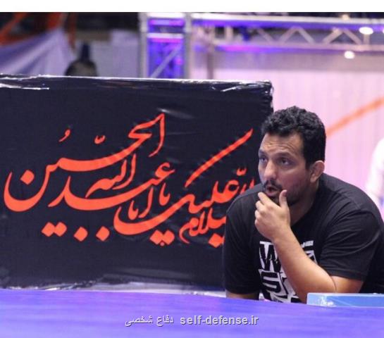 خودم را عقل کل نمی دانم