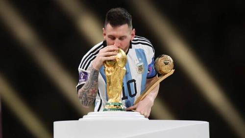 ام باپه جام جهانی جنون آمیزی را تجربه کرد