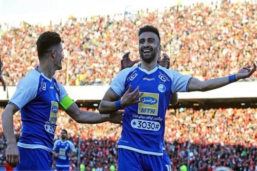 گلزن ترین بازیکن حال حاضر استقلال به پرسپولیس کیست؟