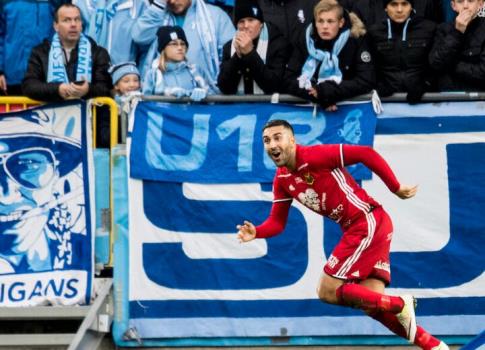 مردم ایران دیوانه فوتبال هستند